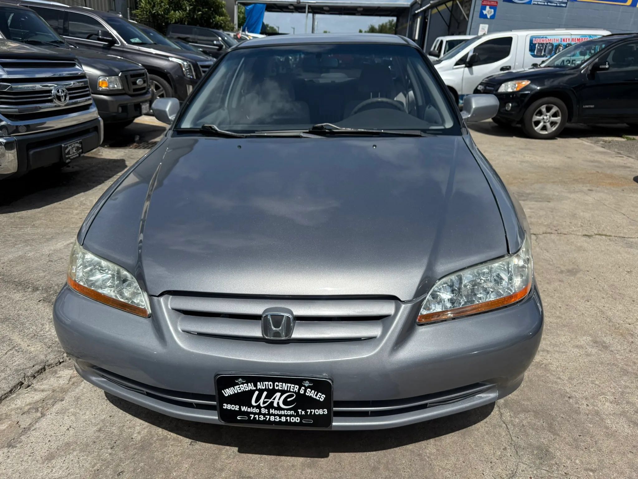 Used 2002 Honda Accord LX image 2