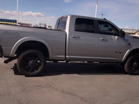 Used 2021 RAM 2500 Laramie w/ Night Edition AWD/4WD image 2