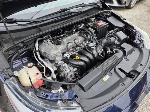 Used 2021 Toyota Corolla LE FWD image 19