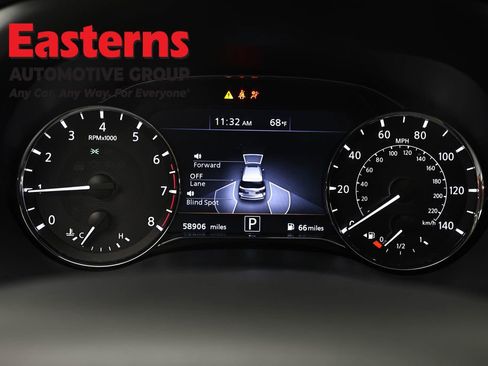 Used 2024 INFINITI QX80 Luxe RWD image 18
