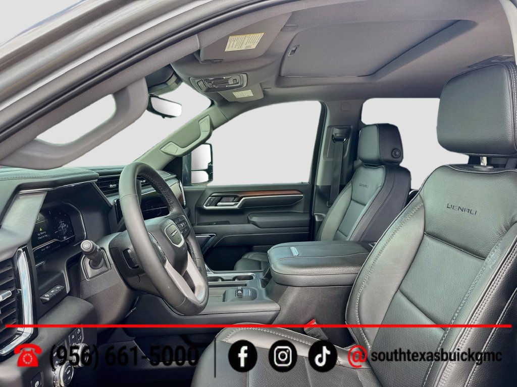 Used 2025 GMC Sierra 3500 Denali w/ Denali Reserve Package AWD/4WD image 11
