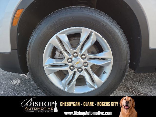 Used 2021 Chevrolet Blazer LT AWD/4WD image 17