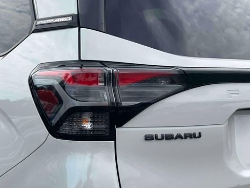 Certified 2025 Subaru Forester Limited image 8