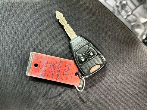 Used 2015 Jeep Wrangler Unlimited Sahara AWD/4WD image 29