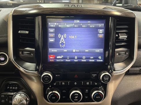 Used 2019 RAM 1500 Laramie image 21