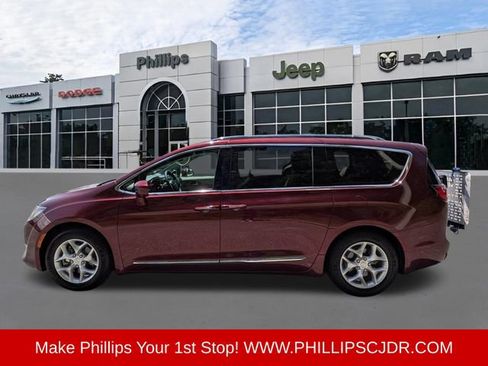 Certified 2018 Chrysler Pacifica Touring-L Plus w/ Advanced Safetytec Group FWD image 6