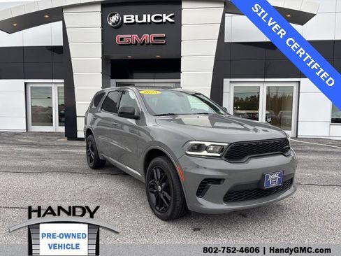 Used 2023 Dodge Durango GT image 1