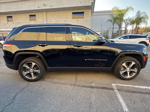 Used 2023 Jeep Grand Cherokee 4WD 4xe image 8