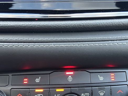 Used 2021 Dodge Durango GT image 33