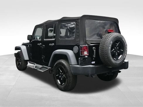 Used 2016 Jeep Wrangler Unlimited Sport AWD/4WD image 3