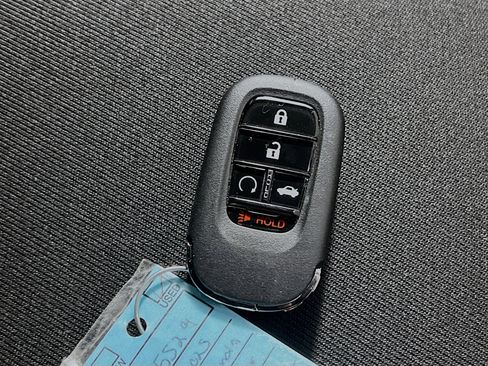 Used 2025 Honda Civic Sport image 36