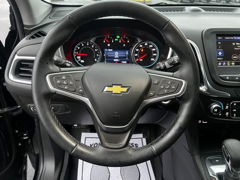 Used 2023 Chevrolet Equinox LT image 16