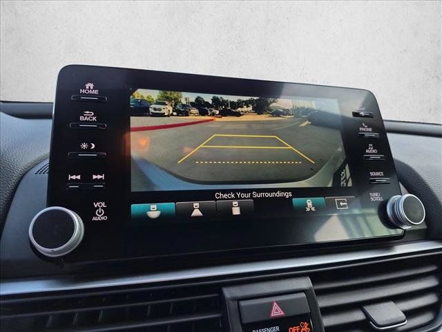 Used 2019 Honda Accord Touring image 14