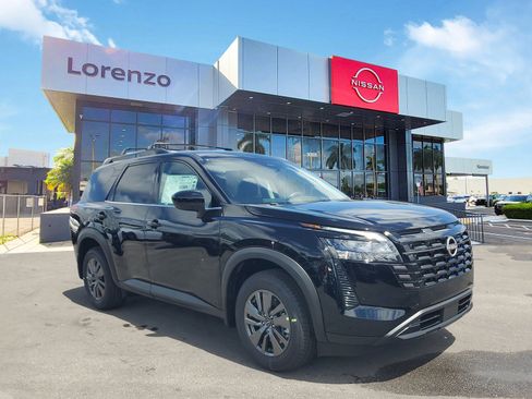 New 2026 Nissan Pathfinder SV image 3