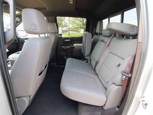 Used 2021 Chevrolet Silverado 1500 LTZ image 8