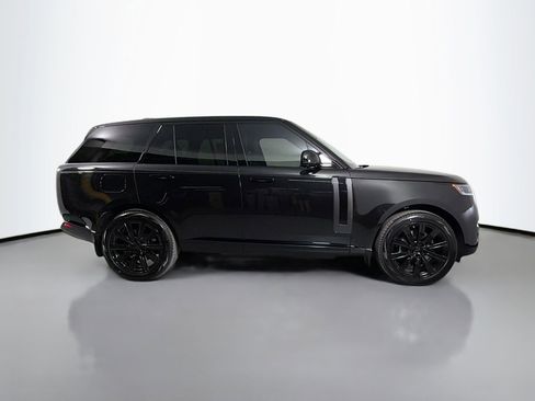 New 2026 Land Rover Range Rover SE image 4