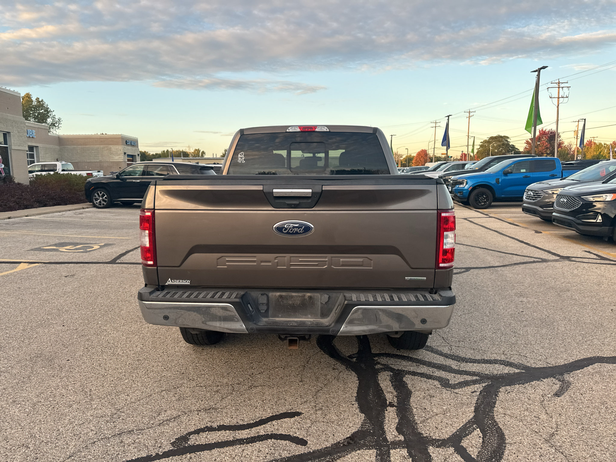 Used 2019 Ford F150 XLT w/ Equipment Group 302A Luxury AWD/4WD image 7