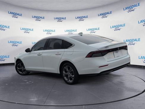 Used 2024 Honda Accord EX image 9