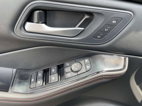 New 2026 Nissan Rogue SV AWD/4WD image 22