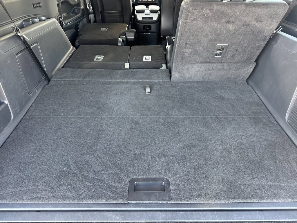 Certified 2025 Lincoln Navigator L Reserve AWD/4WD image 15