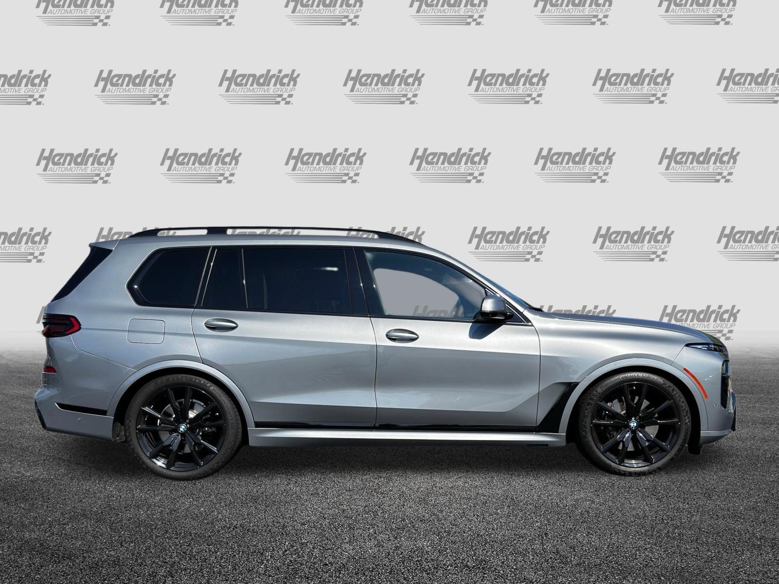 Used 2023 BMW X7 xDrive40i w/ Executive Package AWD/4WD image 11