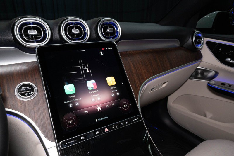 New 2027 Mercedes-Benz GLC 300 image 29