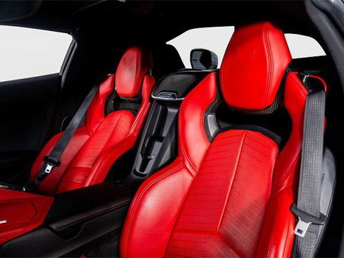 Used 2024 Chevrolet Corvette Z06 image 3