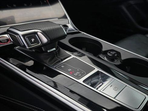 Used 2022 Audi S6 Premium Plus w/ S Sport Package AWD/4WD image 19