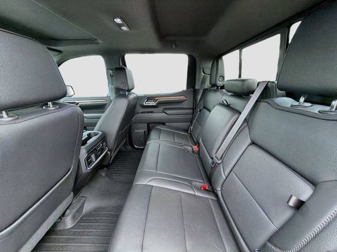 Used 2024 GMC Sierra 1500 Denali w/ Denali Reserve Package AWD/4WD image 19