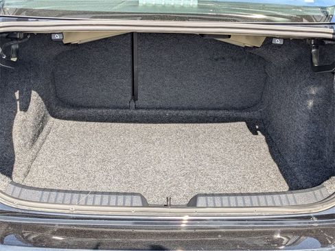 Used 2025 Volkswagen Jetta SE image 29