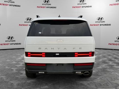 Used 2026 Hyundai Santa Fe SEL AWD/4WD image 4