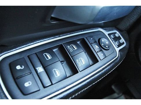 Used 2024 RAM 3500 Big Horn w/ Night Edition AWD/4WD image 20