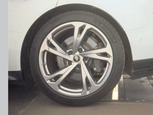 Used 2023 Audi e-tron GT Prestige w/ Prestige Package AWD/4WD image 7