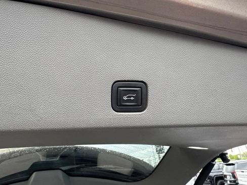 Certified 2023 Cadillac XT6 Premium Luxury w/ Technology Package AWD/4WD image 20
