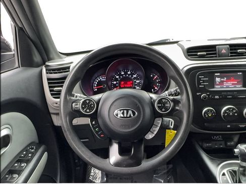Used 2014 Kia Soul + w/ UVO w/Eservices Package FWD image 34