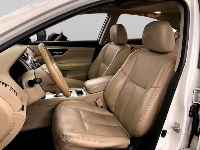Used 2016 Nissan Altima 2.5 SL w/ 2.5 Technology Package FWD image 24