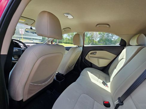 Used 2013 Kia Rio LX image 21