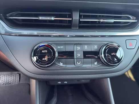 New 2026 Buick Envista Preferred w/ Convenience I Package FWD image 13