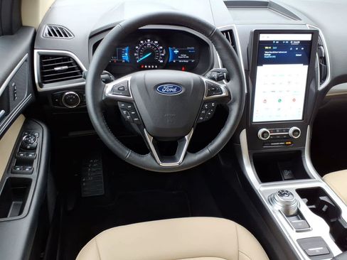 Used 2024 Ford Edge SEL w/ Convenience Package AWD/4WD image 19