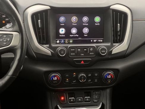 Used 2018 GMC Terrain SLT w/ Preferred Package image 16