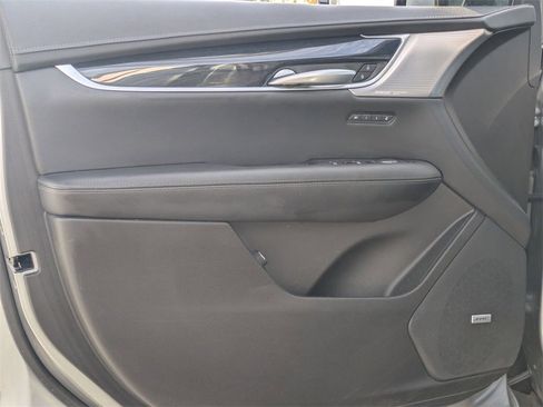 Used 2024 Cadillac XT5 Premium Luxury image 15