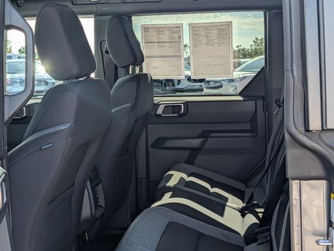 Certified 2025 Ford Bronco Big Bend image 14