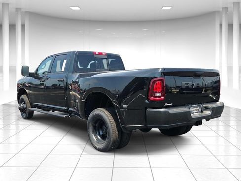 New 2026 RAM 3500 Tradesman AWD/4WD image 5