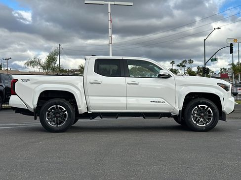 New 2026 Toyota Tacoma TRD Sport image 6