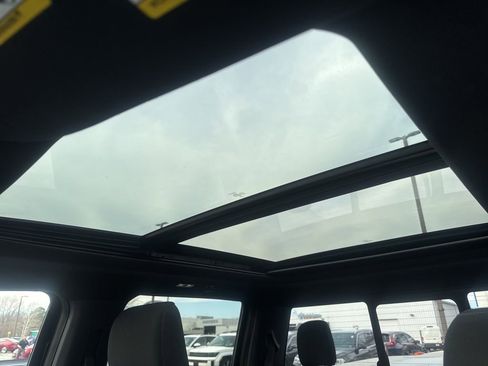 Used 2022 Ford F150 XLT w/ Equipment Group 301A Mid image 13