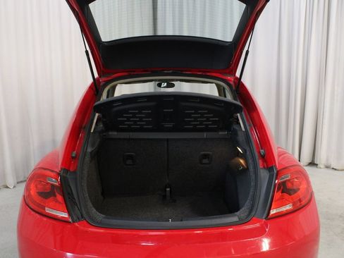 Used 2012 Volkswagen Beetle 2.5 FWD image 28