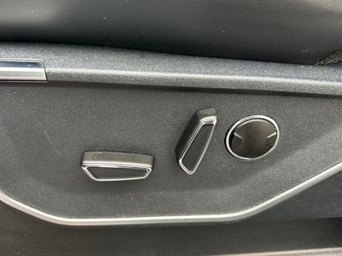 Used 2023 Ford F150 Raptor w/ Raptor Carbon Fiber Package image 13