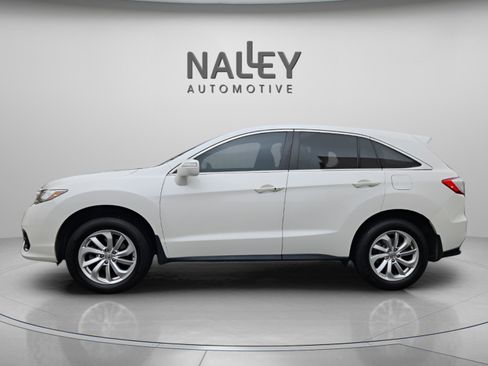 Used 2017 Acura RDX FWD image 2