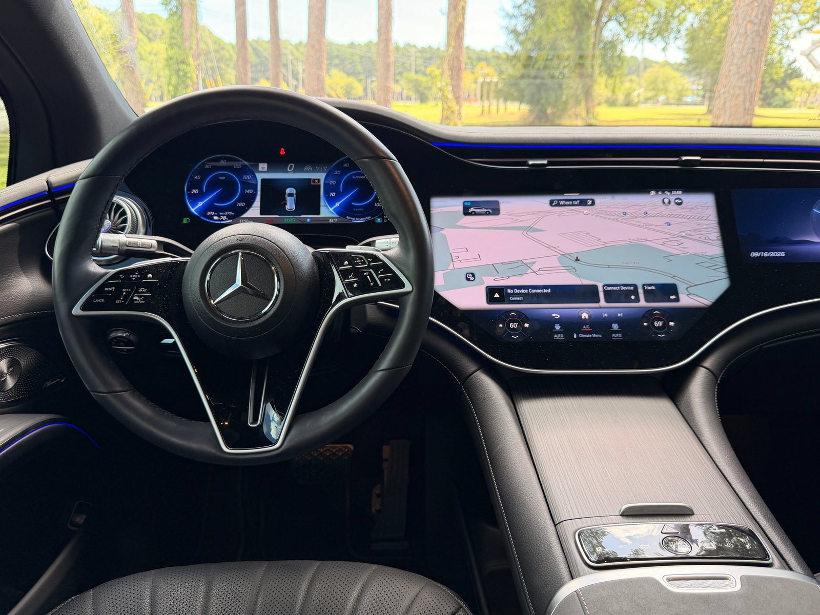 Certified 2023 Mercedes-Benz EQS 580 4MATIC SUV image 3
