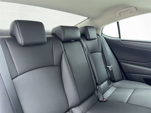 Used 2023 Lexus ES 350 w/ Premium Package image 45